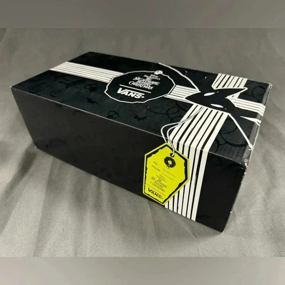 Vans x Nightmare Before Christmas Authentic CumfyCush Men's 12  NEW - Picture 2 of 12
